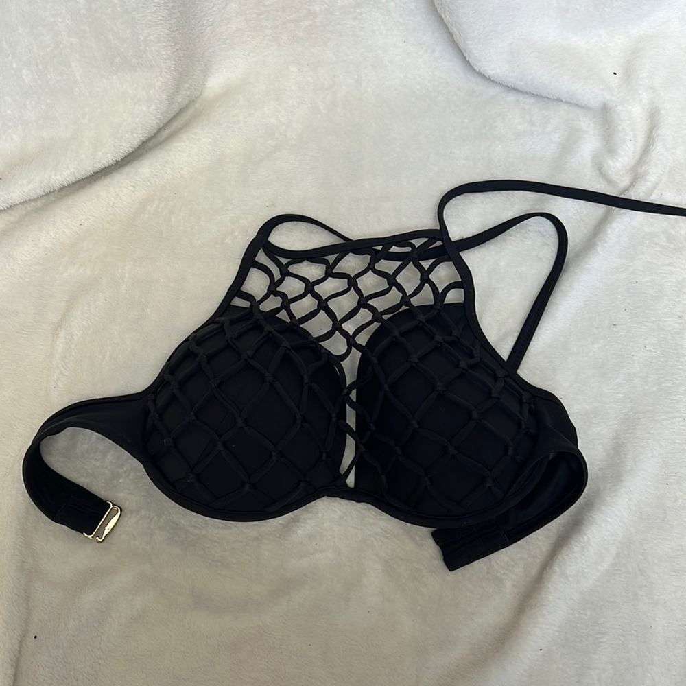 Swim top 34DD